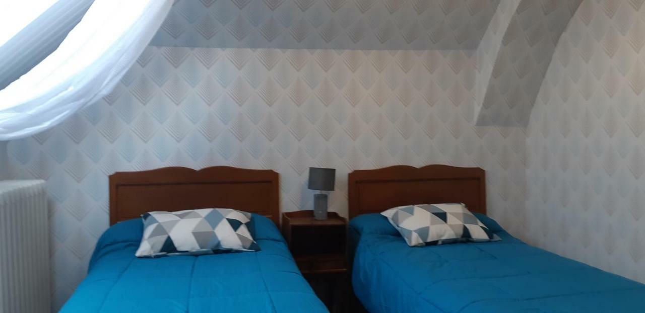 Logis Hotel Le Cor D'Argent 外观 照片